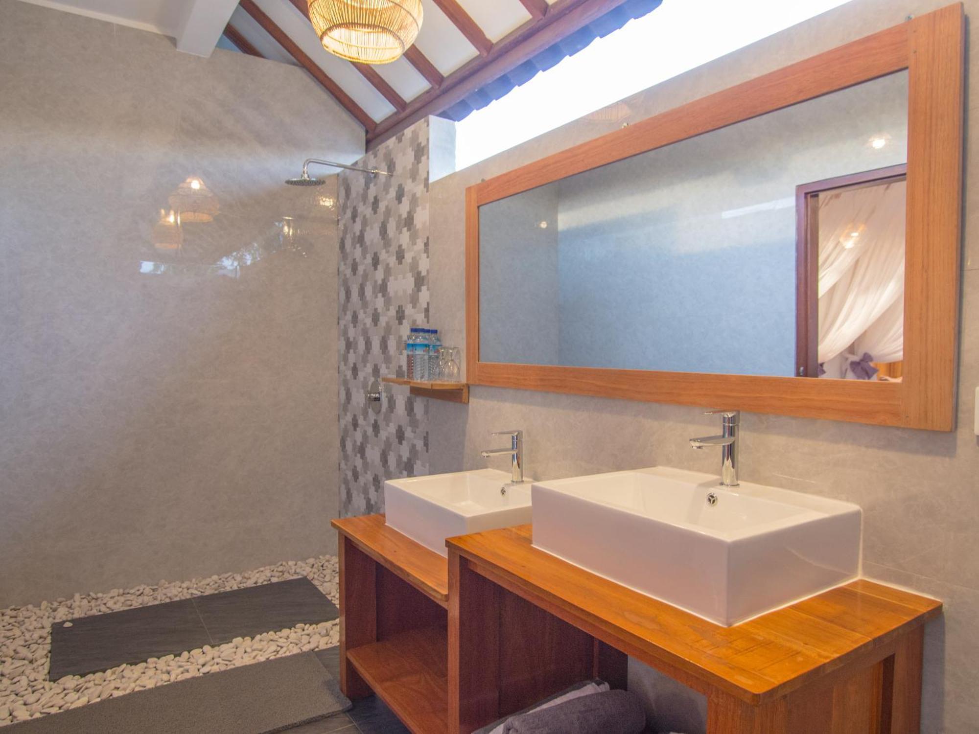 Coco Breeze Spa Hotel Gili Air Eksteriør bilde